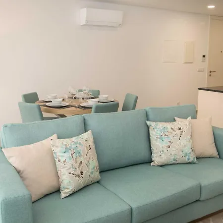 Nina Da - By Sch Daire