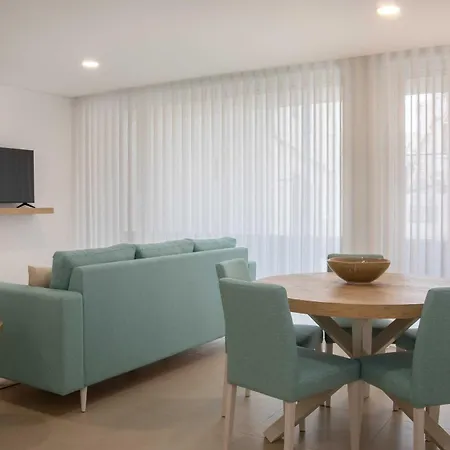 Nina Da - By Sch Daire