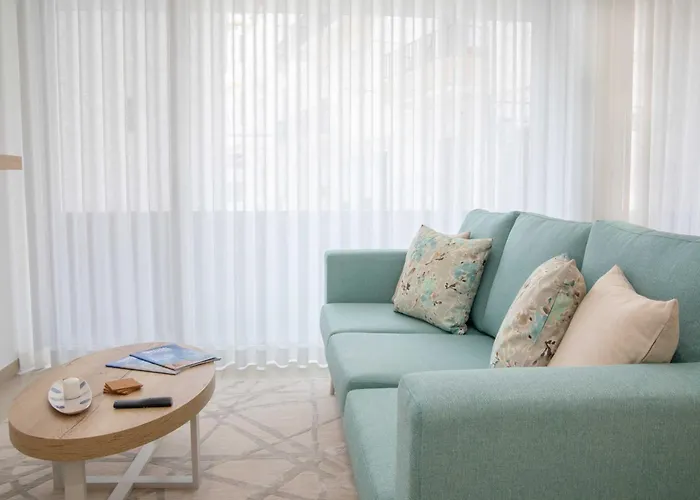 Nina Da - By Sch Apartment *