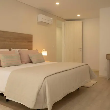 Nina Da - By Sch Appartement Nazaré