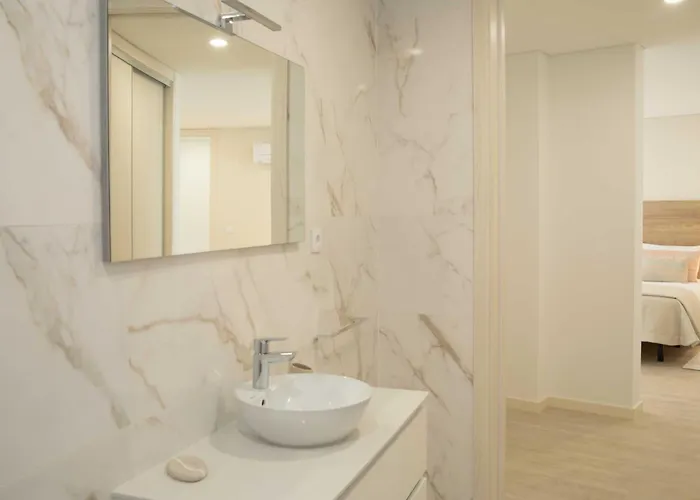 Nina Da - By Sch * Nazaré