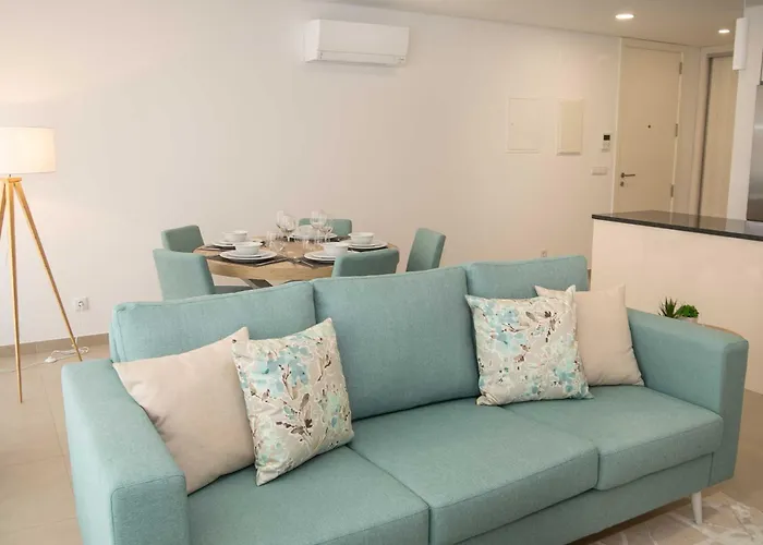 Nina Da - By Sch Appartamento