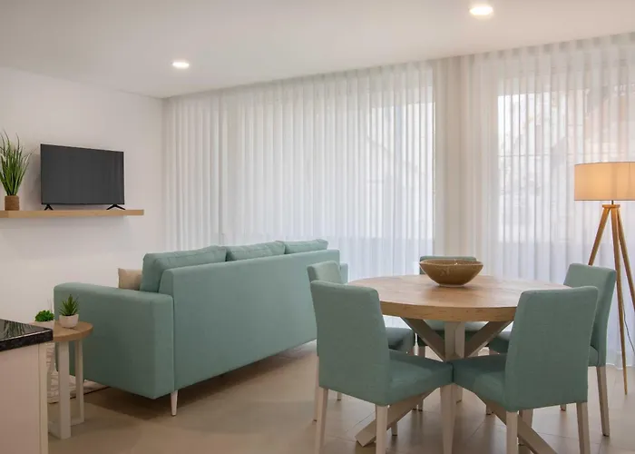 Nina Da - By Sch Appartamento